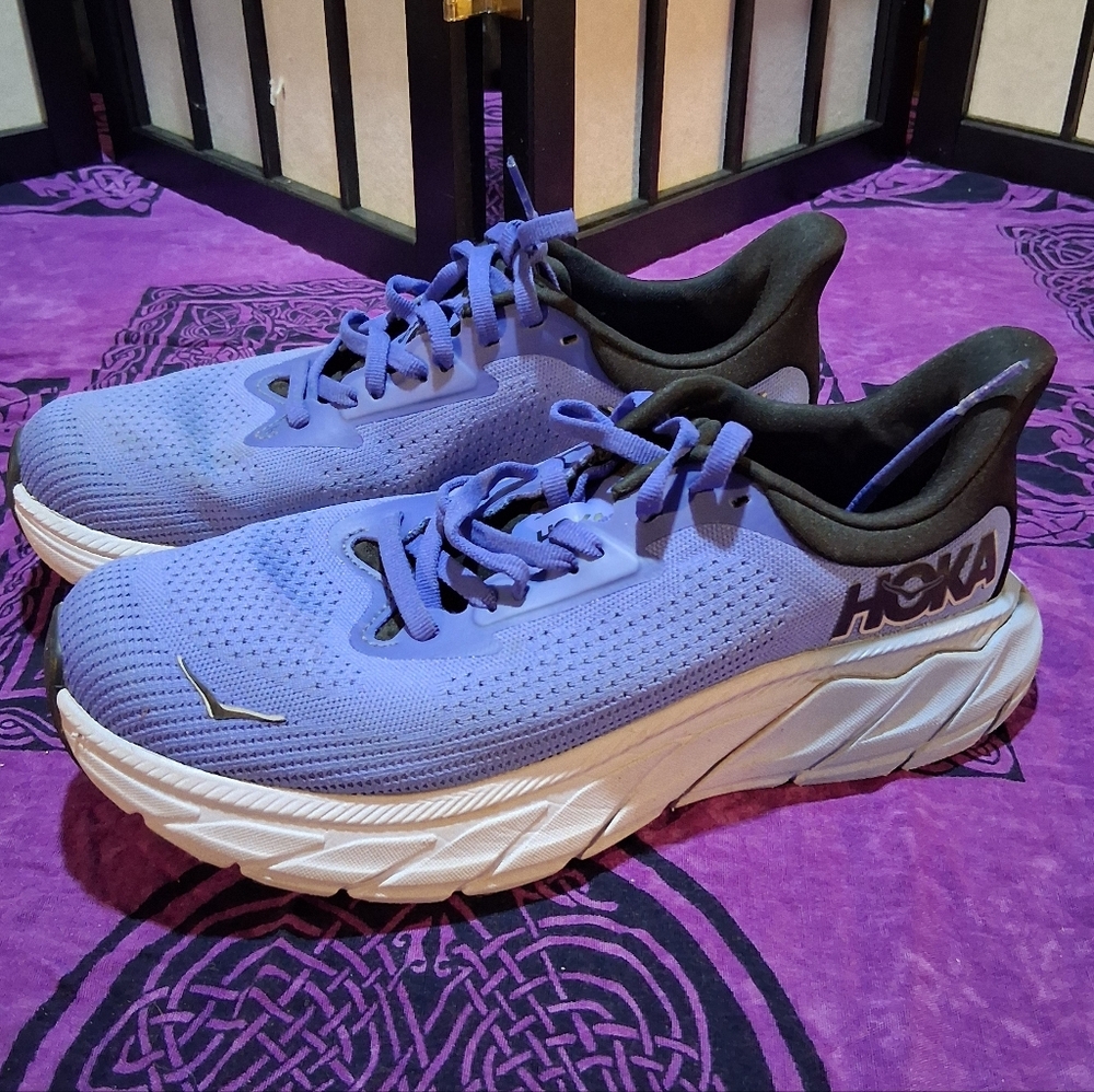 Hoka Arahi 7 Womens Sneakers Blue/Black Size 7B VERY Gently Used Great Condition